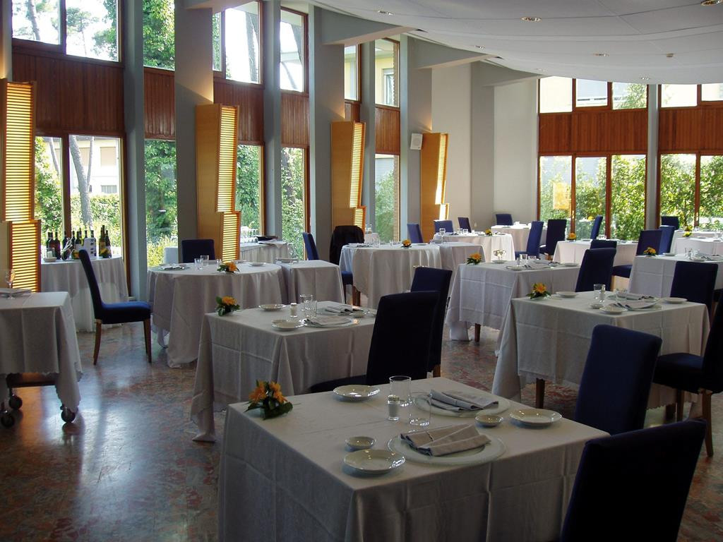 Mercure Tirrenia Green Park boek je eenvoudig bij eeldevakanties.nl